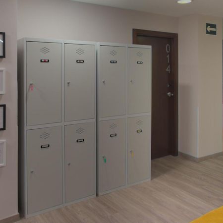Dormavalencia Hostel Regne Buitenkant foto